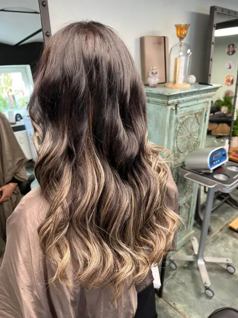 Balayage Wellen aus dem Salon